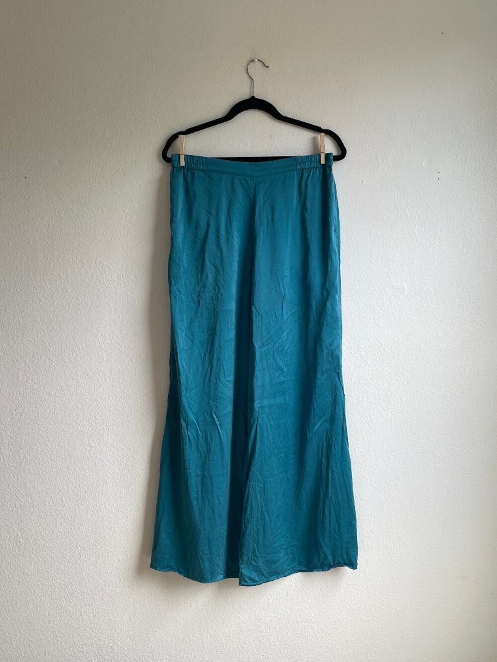 Lunya teal 100% silk pants L